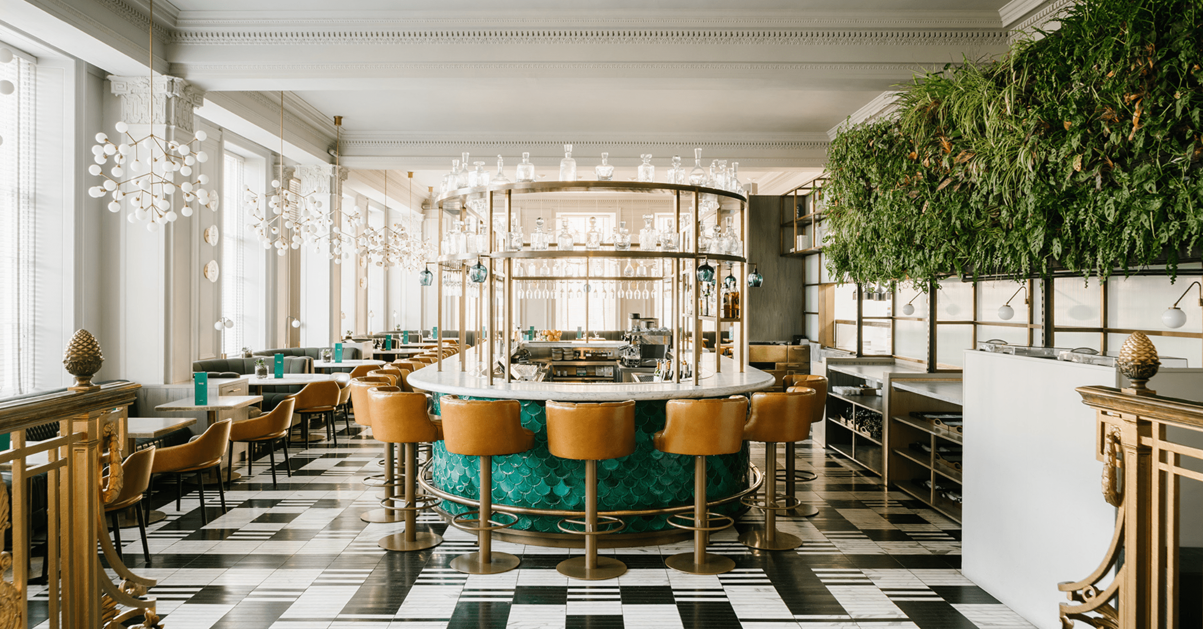 blythswood-square-hotel-sea-theme-living-wall