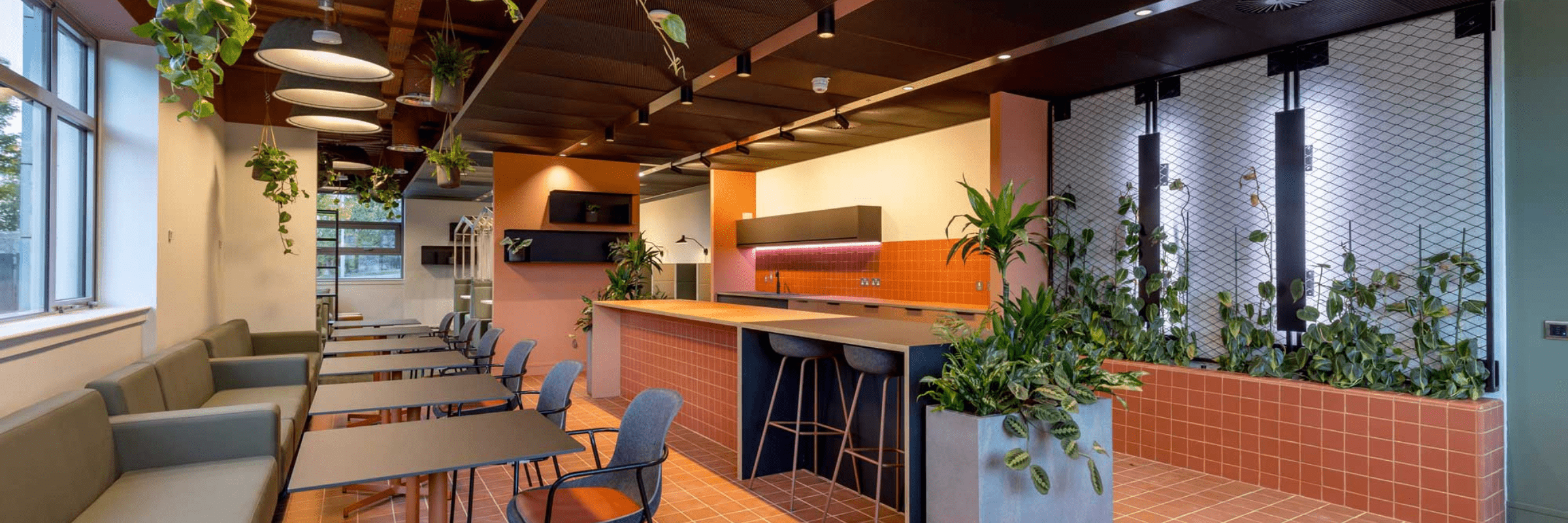 how-to-use-plants-to-improve-acoustics-in-commercial-interior-design-2