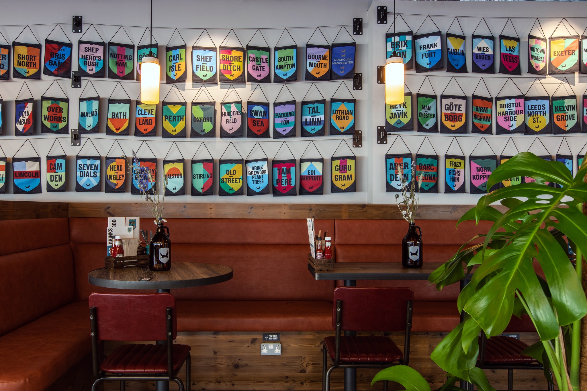 brewdog-waterloo-interior-seating-area