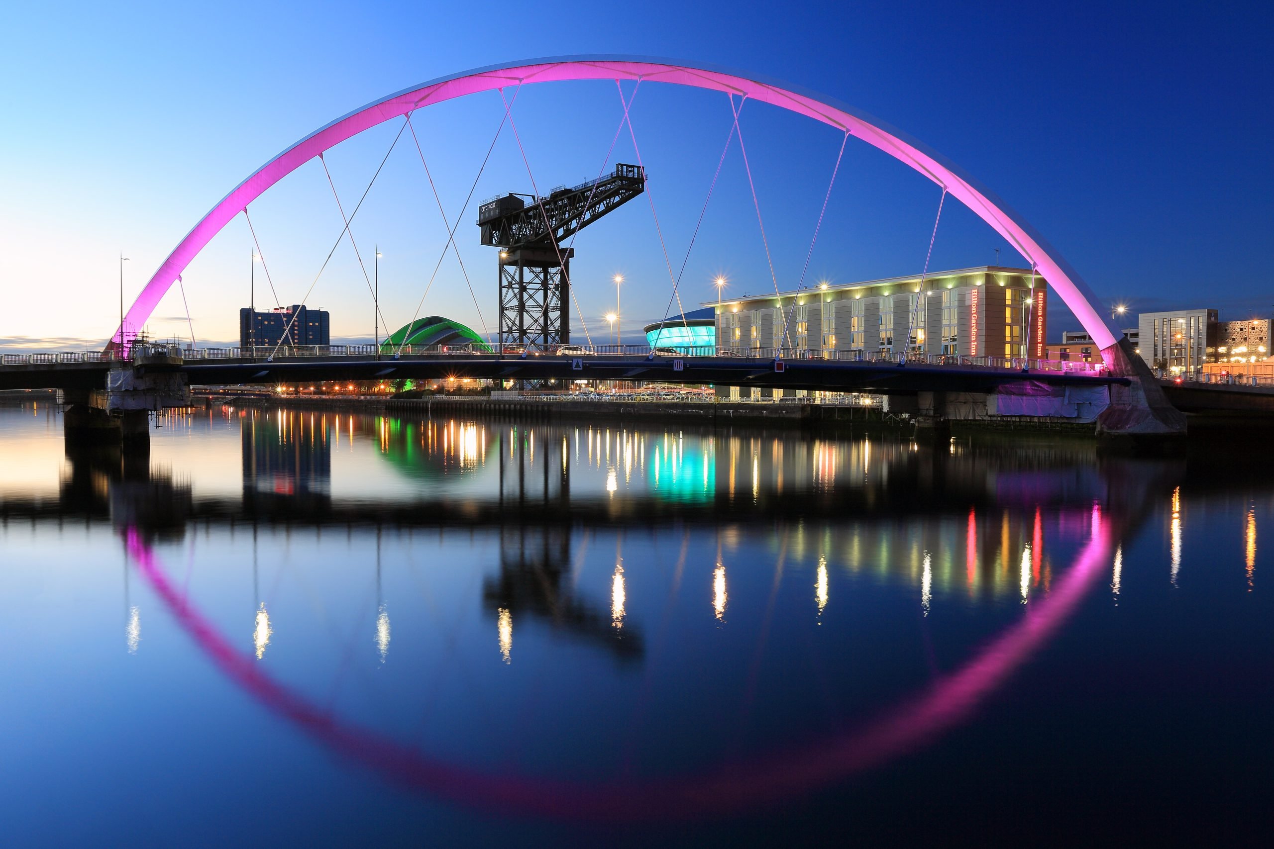 office-plants-glasgow-city-image