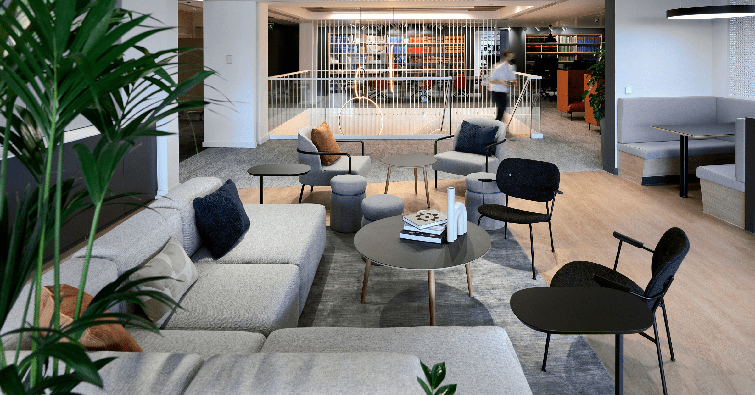 transforming-workspaces-embracing-the-hotelification-of-offices-image-3